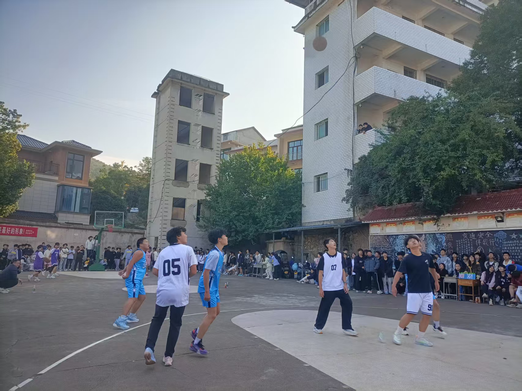 【最新】“迎‘篮’而上，以球会友”校园篮球赛圆满落幕(pic8)