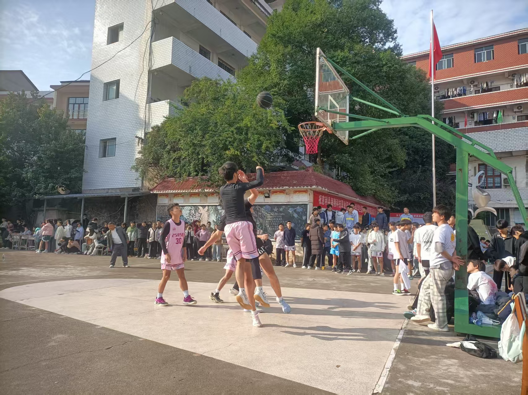 【最新】“迎‘篮’而上，以球会友”校园篮球赛圆满落幕(pic4)